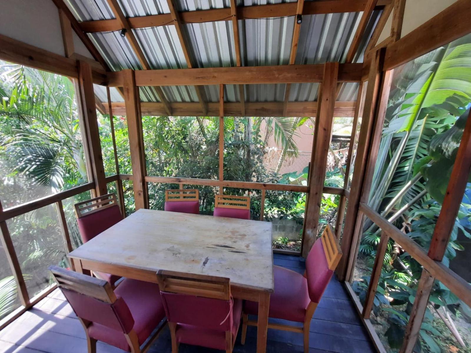 Roatan Backpackers' Hostel Sandy Bay Exteriér fotografie