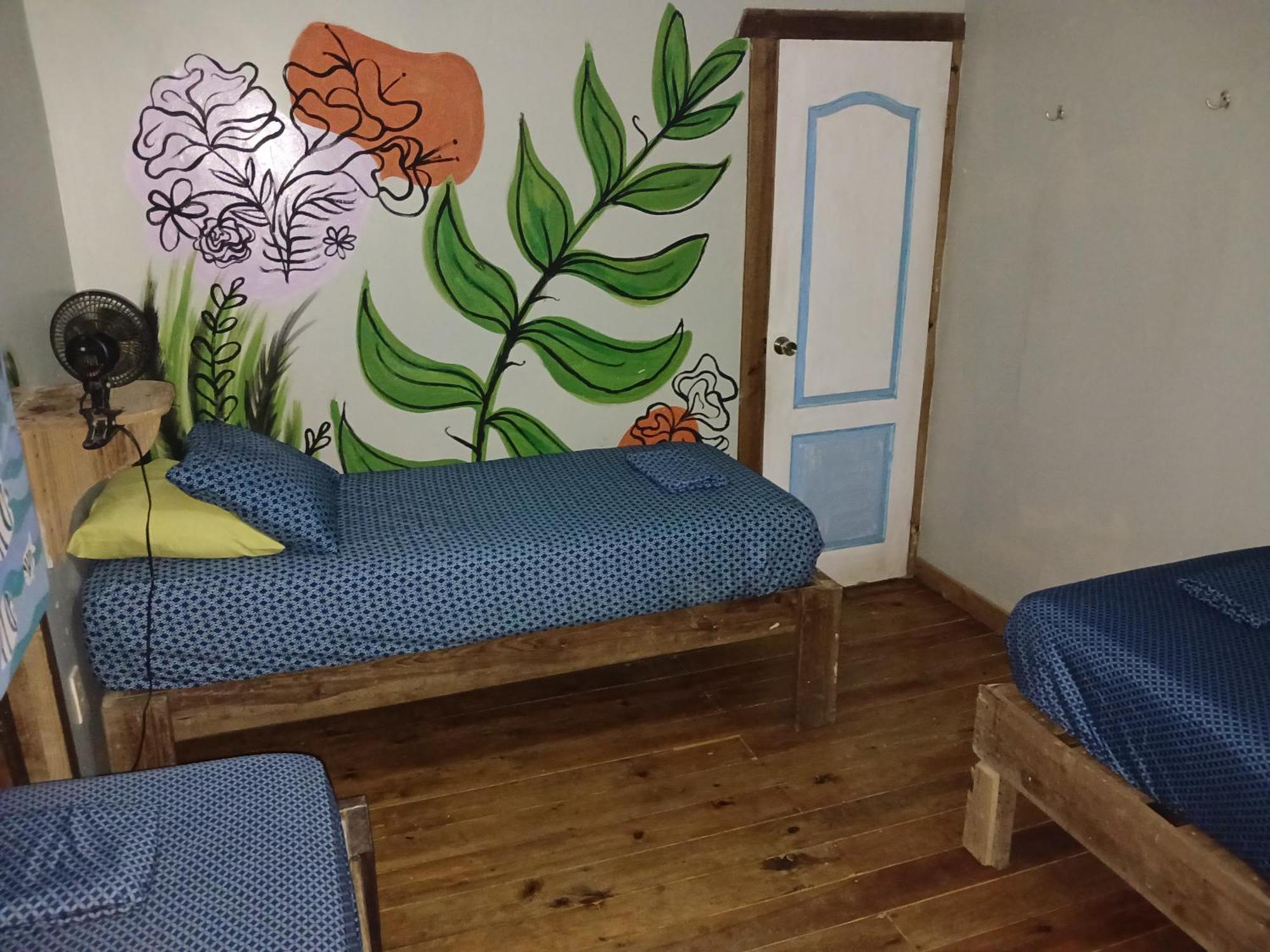 Roatan Backpackers' Hostel Sandy Bay Exteriér fotografie