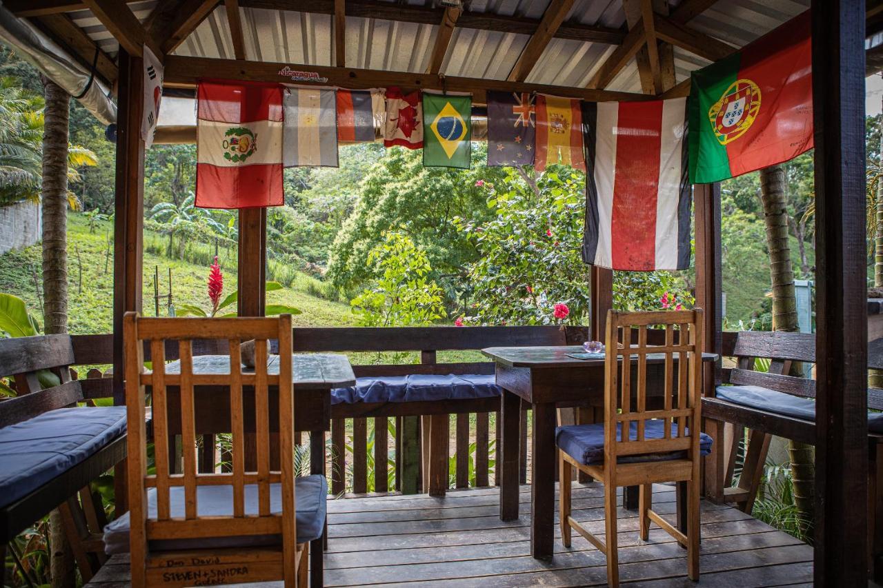 Roatan Backpackers' Hostel Sandy Bay Exteriér fotografie